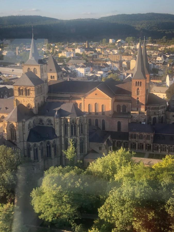 Ferienwohnung Kirchturmblick Euren Treviri Esterno foto